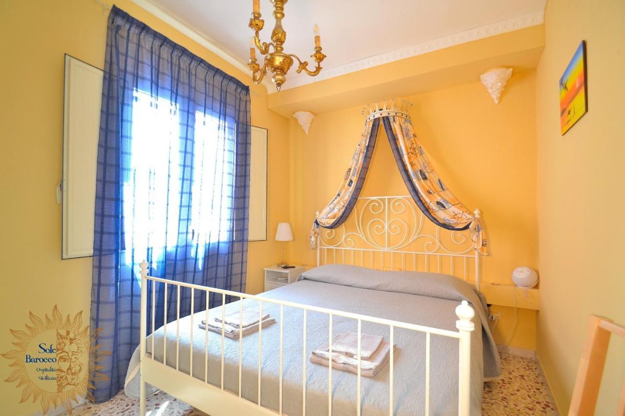 Pomona Dynamic Villa Noto Exteriör bild